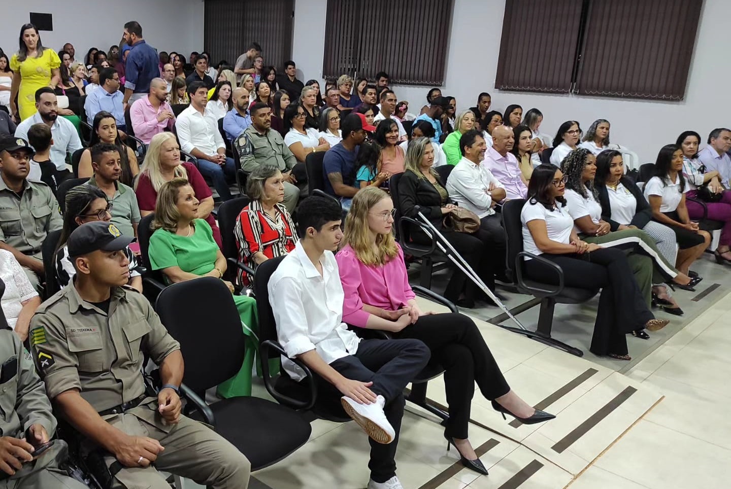 Câmara homenageia 204 pessoas em Sessão Solene